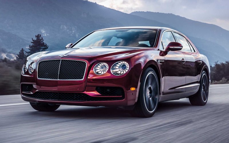 Bentley Flying Spur v8