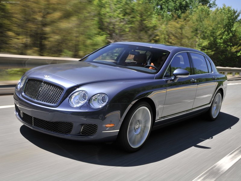 Бентли Continental Flying Spur