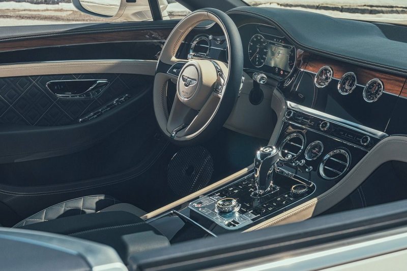 Bentley Continental gt Interior