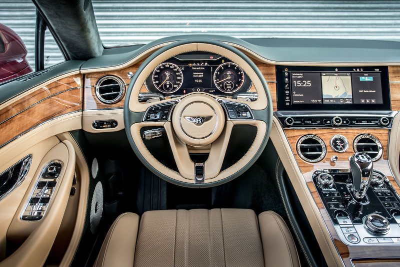 Bentley Continental gt Interior