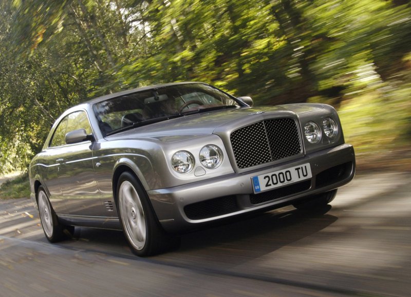 Bentley Brooklands седан