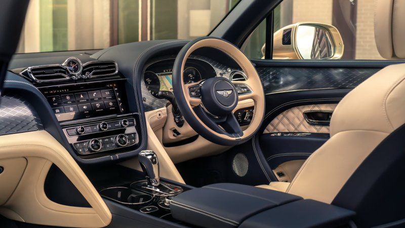 Bentley Bentayga 2021