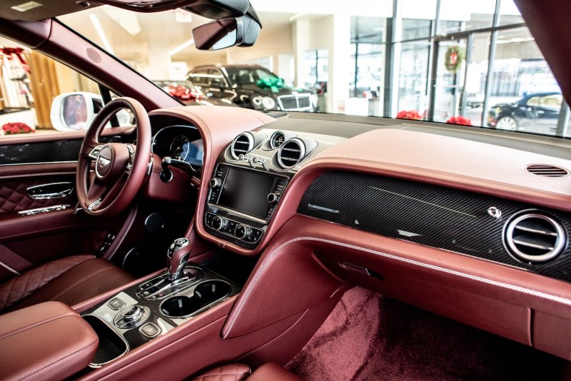 Bentley Bentayga Mulliner 2021