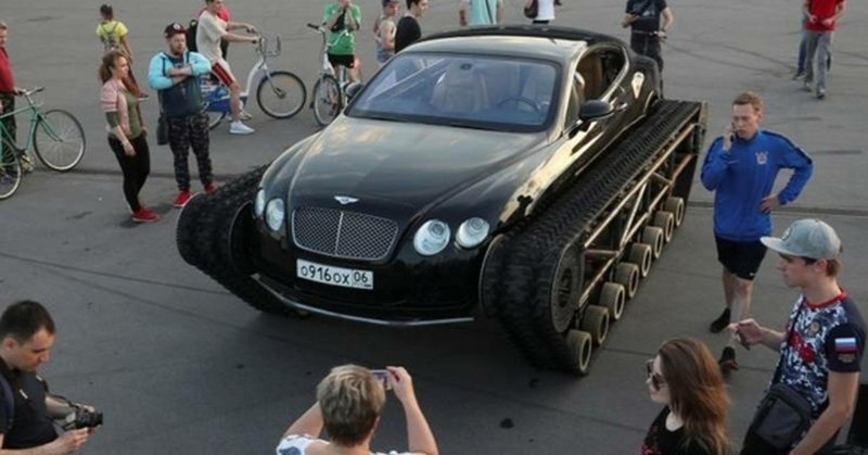 Бентли на гусеницах Питер