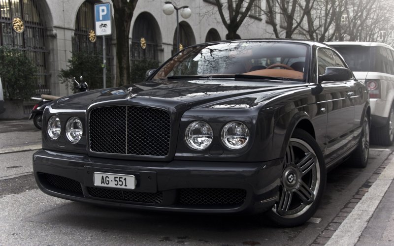 Bentley Brooklands черный
