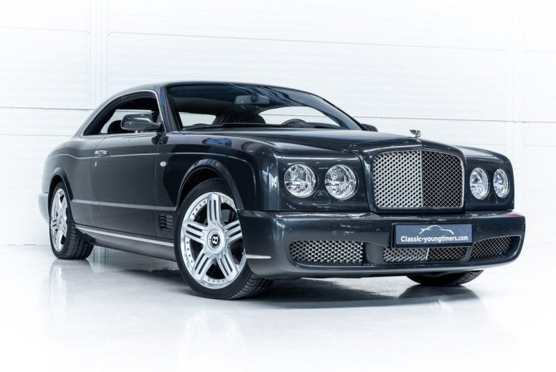 Бентли Arnage 2021