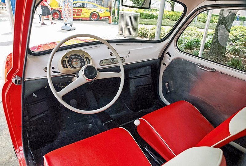 Fiat 600 салон