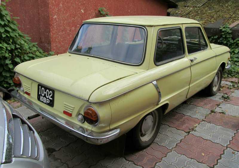 Автомобиль Запорожец ЗАЗ 968