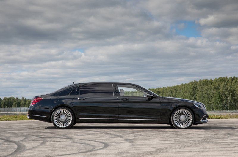Mercedes Maybach +360