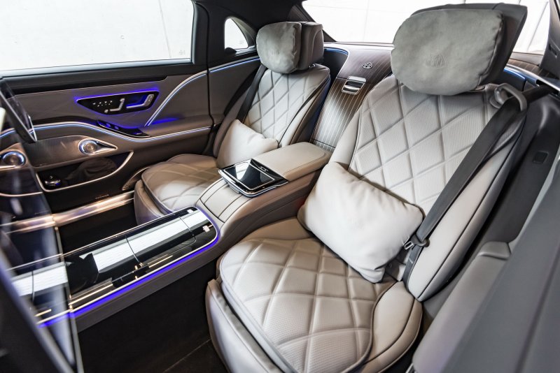Mercedes Maybach 2022 Interior