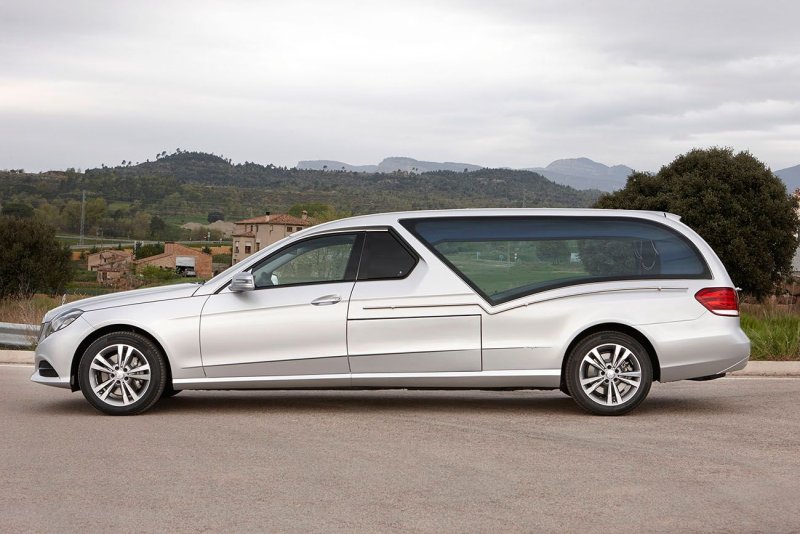 Mercedes-Benz Hearse