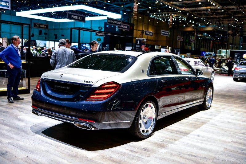 Mercedes Benz Maybach 2018