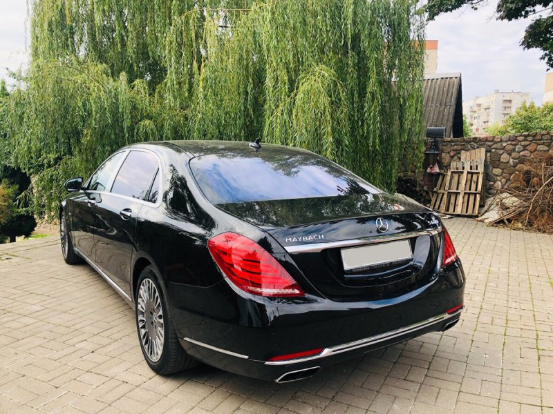 Mercedes-Benz x222 s600 Maybach