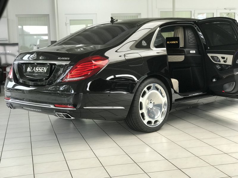 Maybach x222
