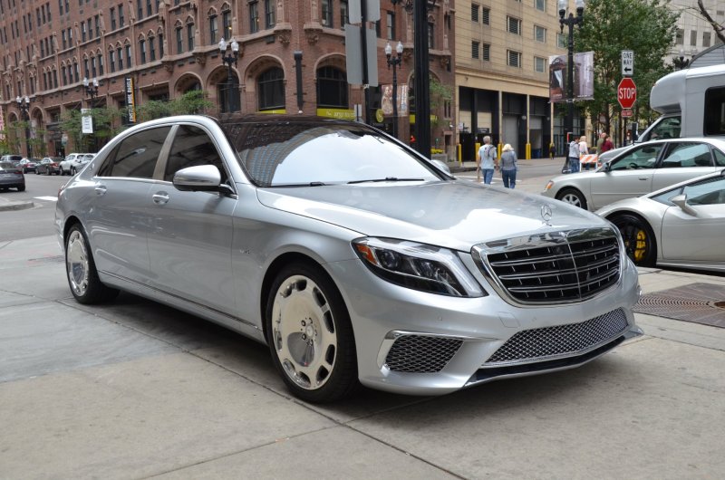 Mercedes Benz w222 Maybach
