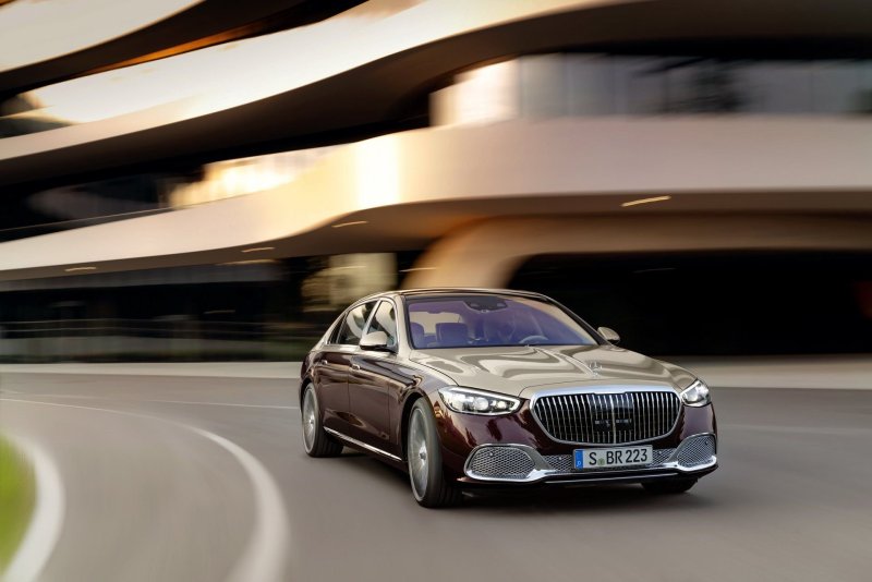 Mercedes Benz Maybach 2022