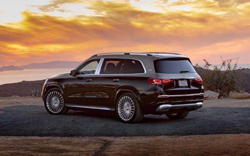 Мерседес Maybach GLS 600 2021