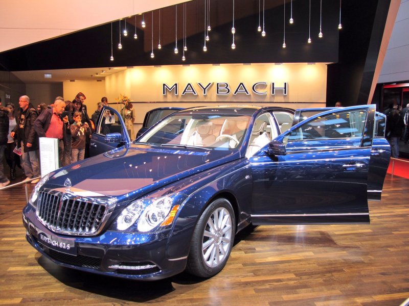 Мерседес Майбах 2011