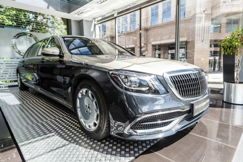 Мерседес Майбах Пульман s650
