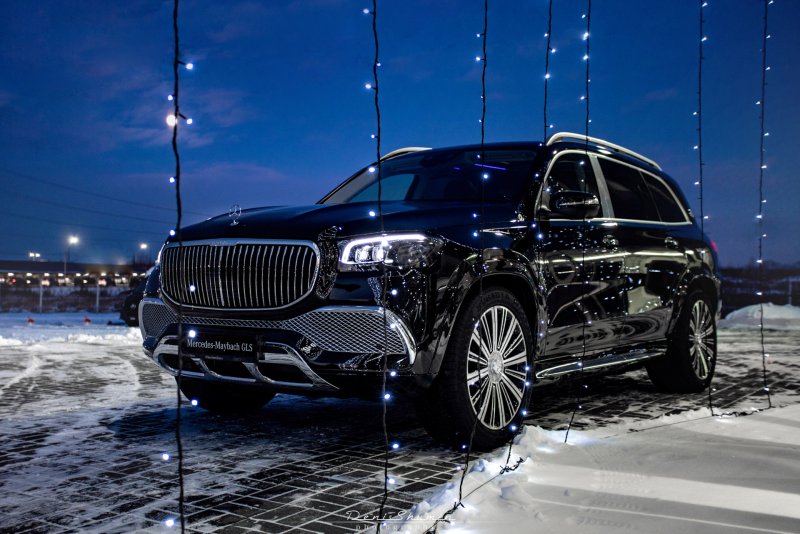 Мерседес Майбах GLS 2022