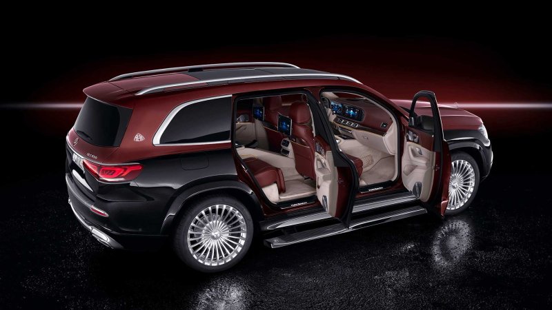 Мерседес Майбах GLS 2022