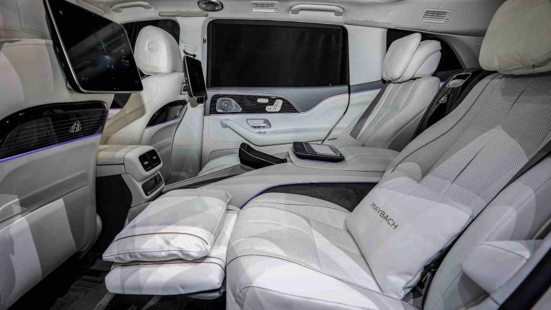 Mercedes GLS Maybach 2021