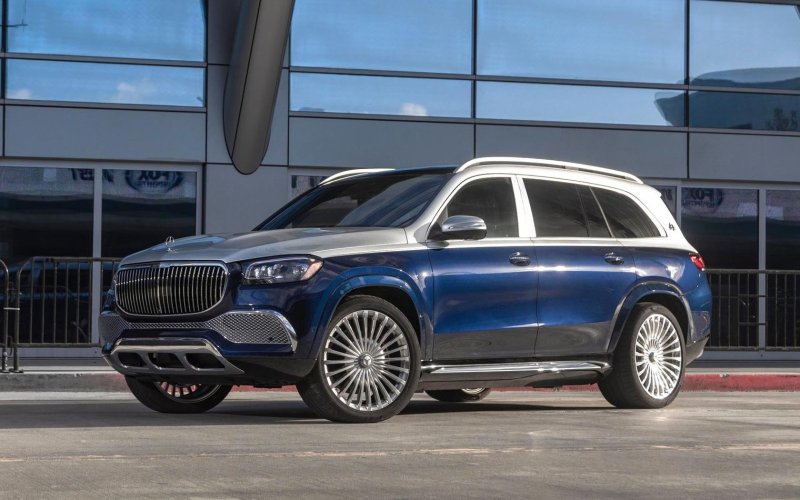Мерседес GLS 600 Maybach 2022