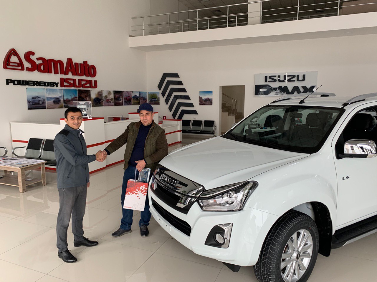 Isuzu d Max narxi