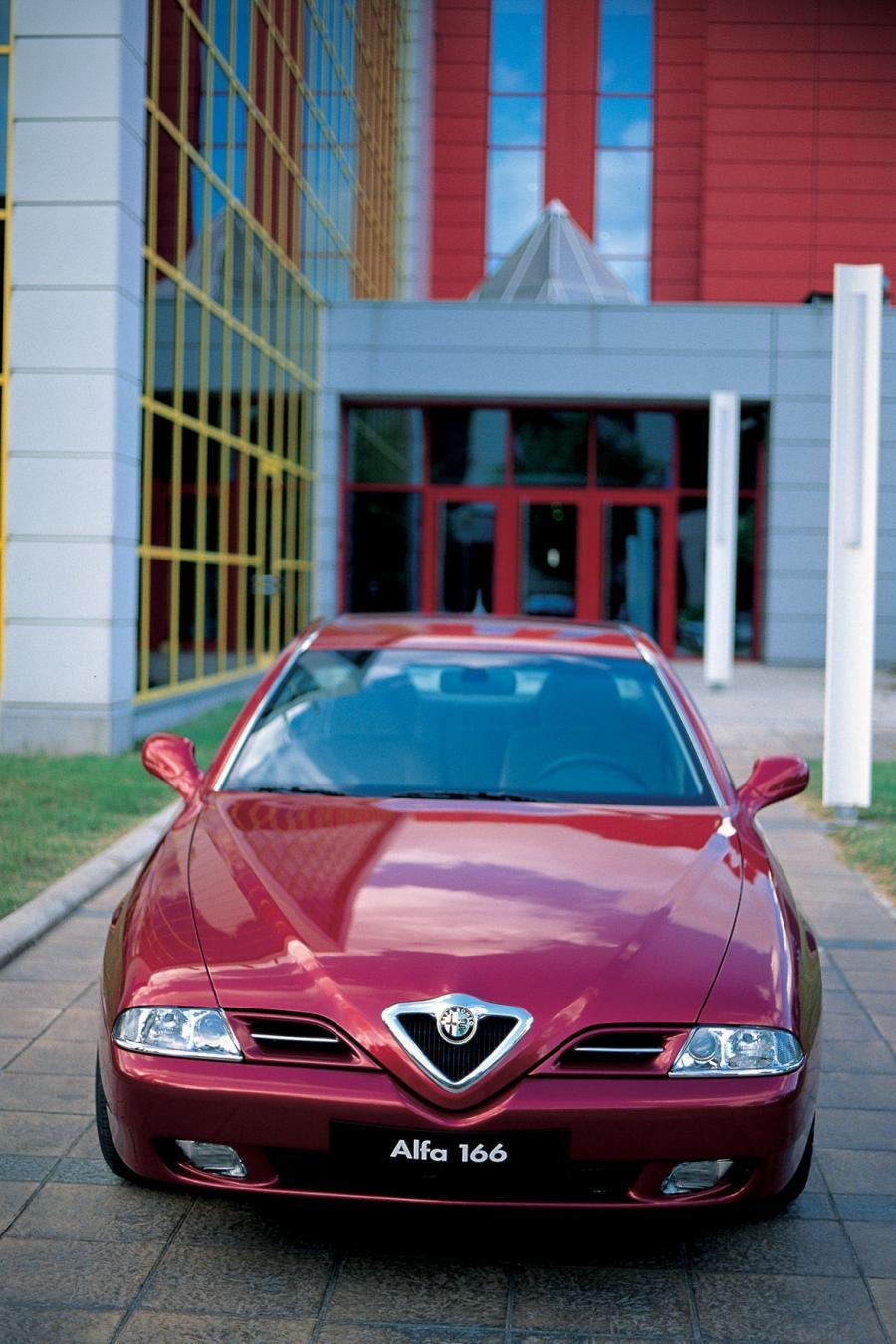 166. Alfa Romeo 166. Alfa Romeo 166 1998. Alfa Romeo 166 1999. Альфа Ромео 166 1998.