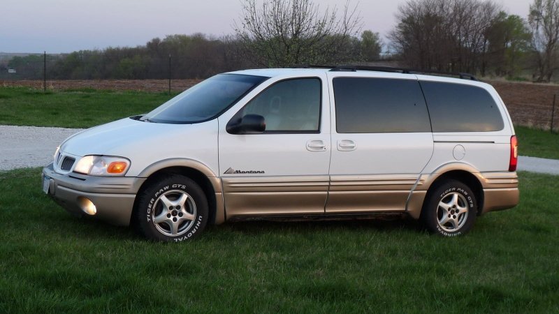 Pontiac Montana 2000