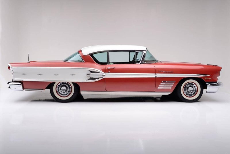 1958 Pontiac Bonneville Custom