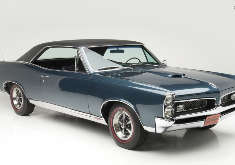 Машина Pontiac GTO 1967