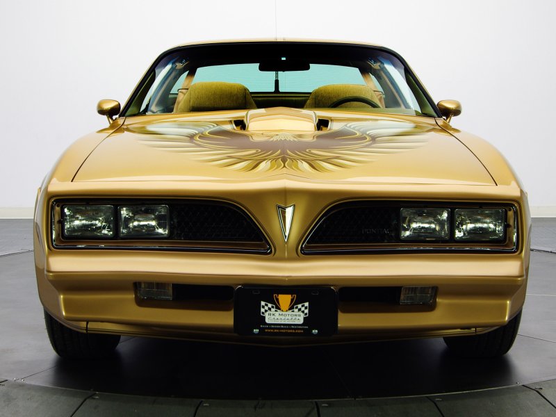 Pontiac Firebird Gold