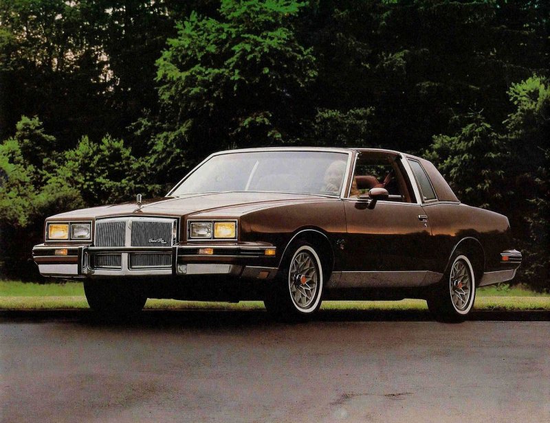 Pontiac Grand prix 1982