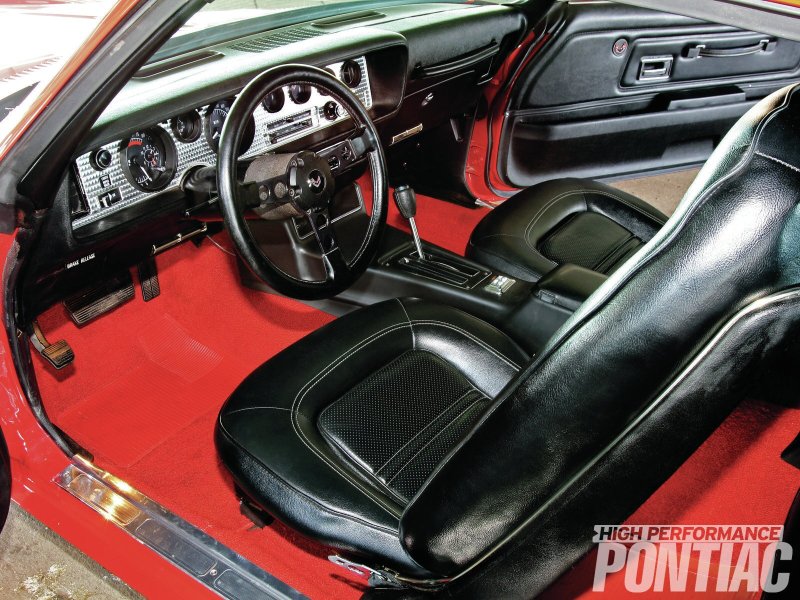 Pontiac Firebird 1973 салон