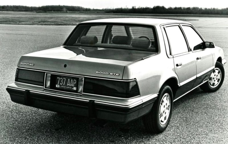 Pontiac 6000 1983