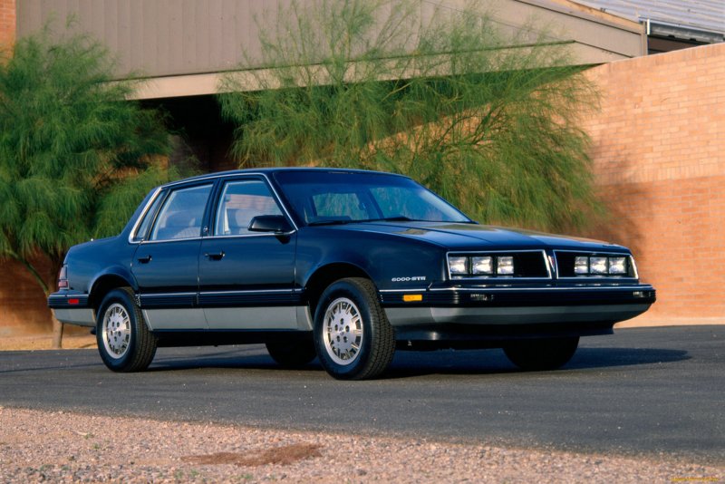 Pontiac 6000 1982