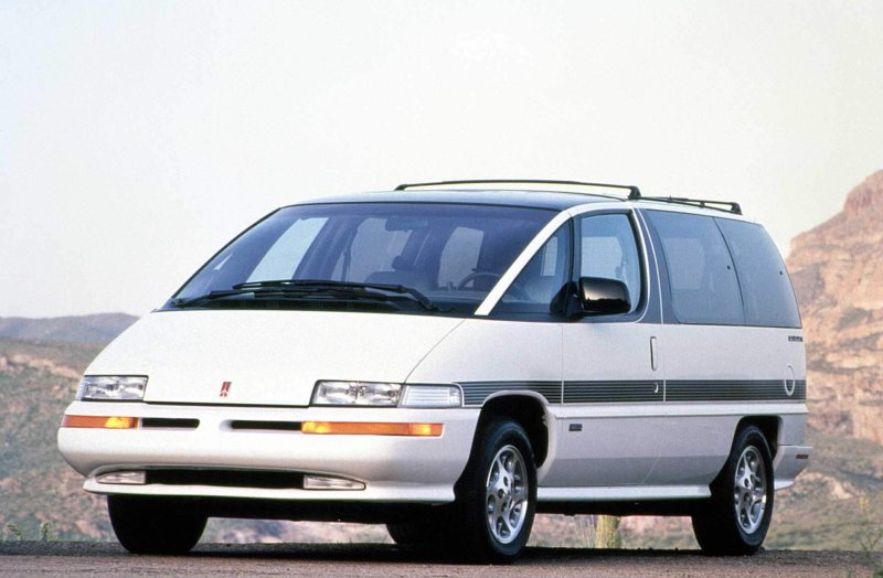 Pontiac Trans Sport 1989