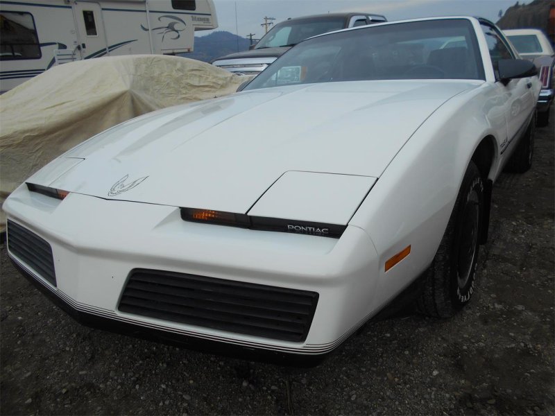 Pontiac Firebird 1982