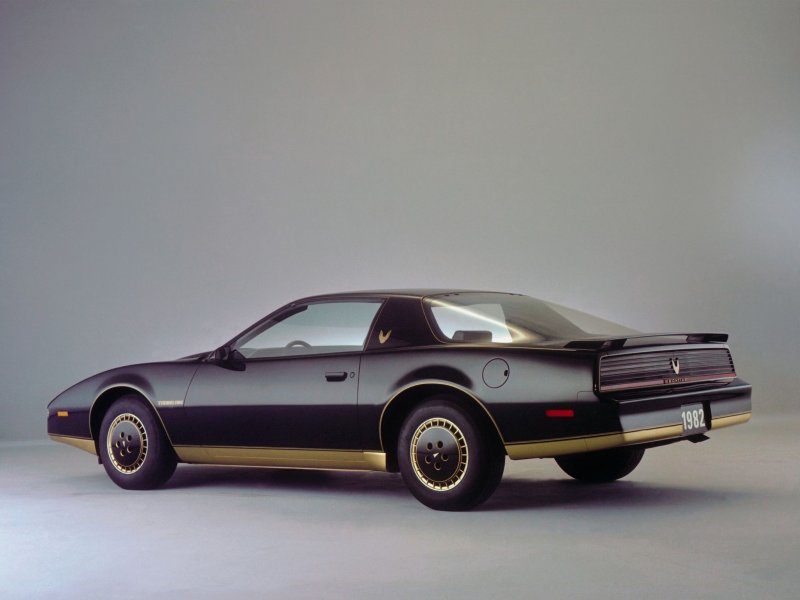 Pontiac Firebird 1982