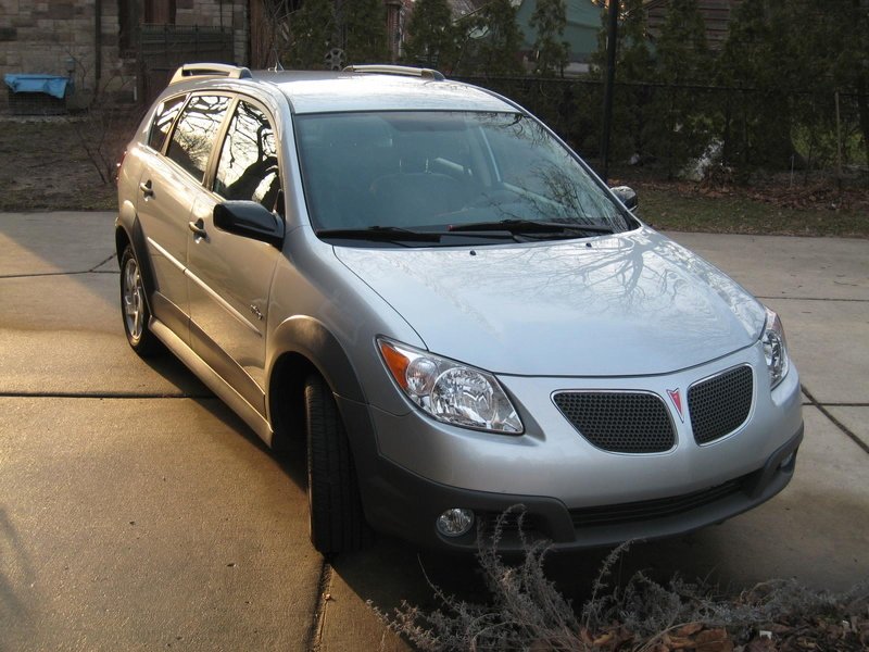 Pontiac Vibe 2005 год