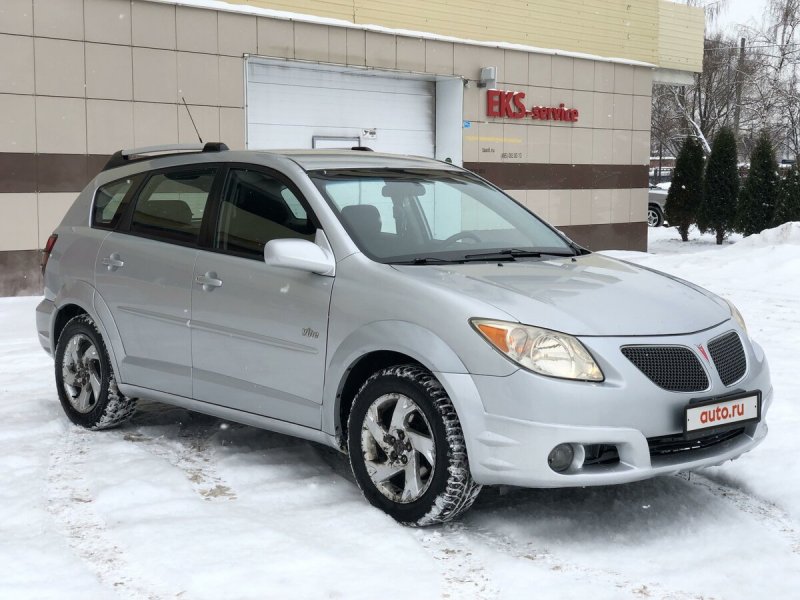 Pontiac Vibe 2005 белый