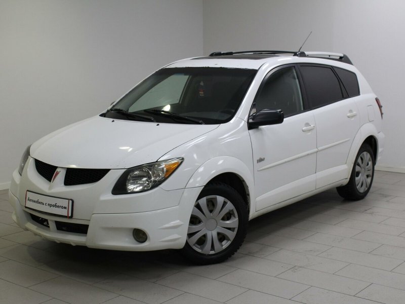 Pontiac Vibe 2005 белый