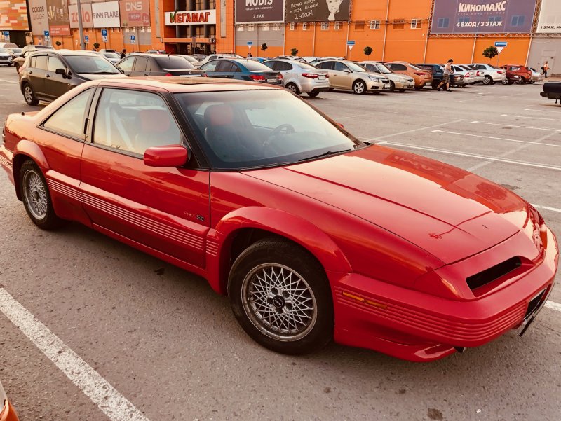 Pontiac Grand prix v 1992