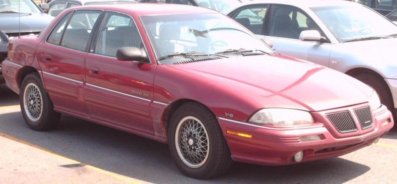 Pontiac Grand am 1992 седан