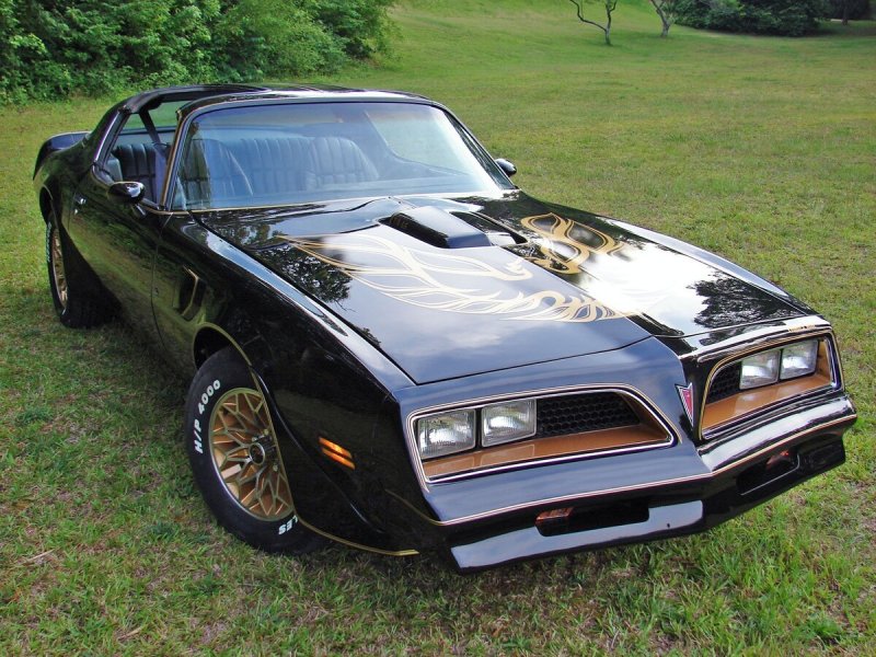 Pontiac Firebird 1977