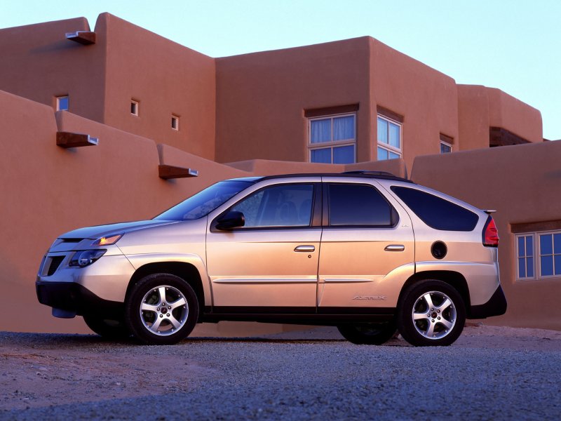 Pontiac Aztek 2001