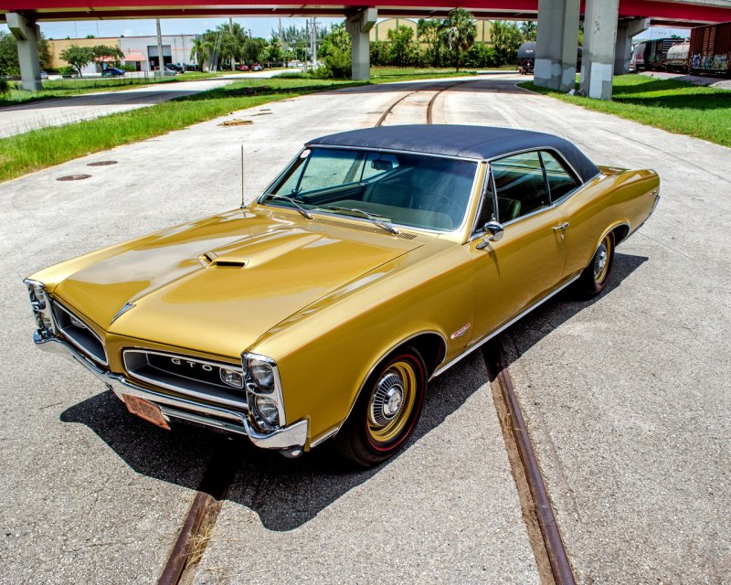 1965 Pontiac GTO Hardtop Coupe