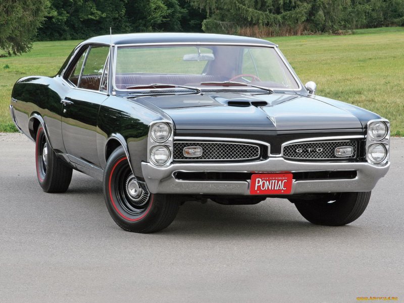 Машина Pontiac GTO 1967