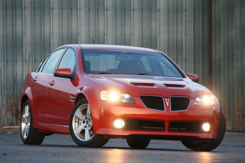 Pontiac g8 2014